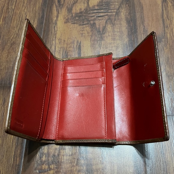 Vintage coach trifold wallet - Picture 3 of 7